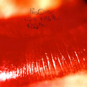 Kiss Me Kiss Me Kiss Me Deluxe Edition