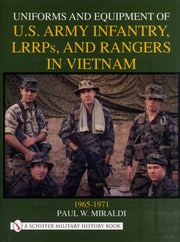 Uniforms & Equipment Of Us Army Infantty By Unknown