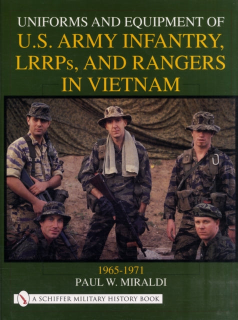 Uniforms & Equipment Of Us Army Infantty By Unknown