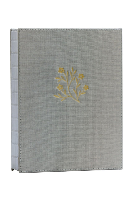 Nkjv New Testament Tracing Edition Engag